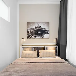  Apartment The Lohmeyerstr Vh Links, 2 Bedroom Up To 6 People